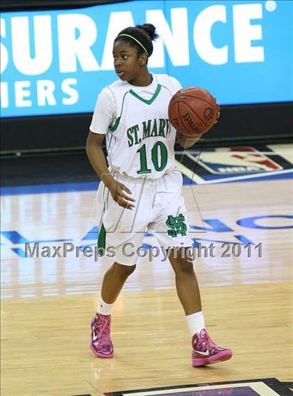 Thumbnail 3 in Del Oro vs. St. Mary's (CIF NorCal D2 Regional Final) photogallery.