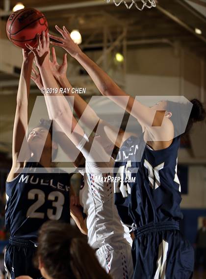 Thumbnail 2 in Mullen @ Cherry Creek photogallery.