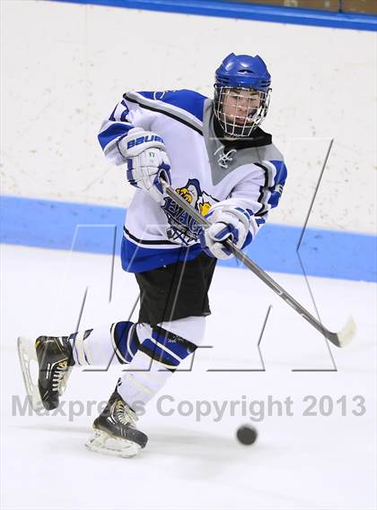 Thumbnail 3 in Warde/Ludlowe vs. East Catholic (CIAC Division II Final) photogallery.