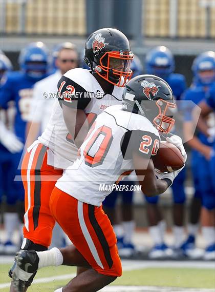 Thumbnail 1 in Washington vs. North Little Rock photogallery.