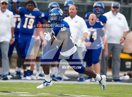 Thumbnail 3 in Washington vs. North Little Rock photogallery.