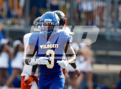 Thumbnail 1 in Washington vs. North Little Rock photogallery.