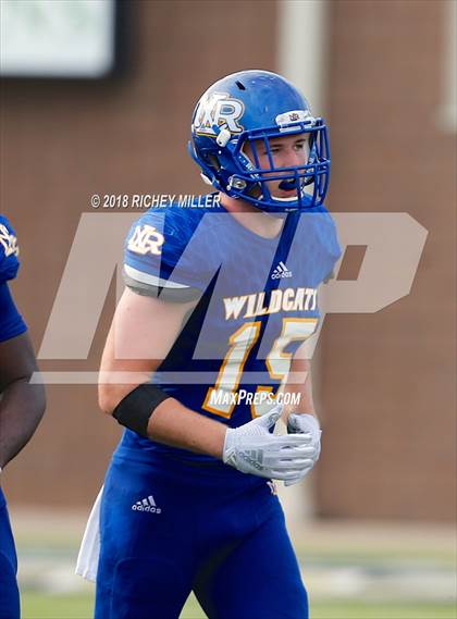 Thumbnail 1 in Washington vs. North Little Rock photogallery.