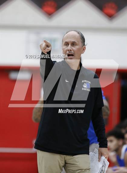 Thumbnail 3 in Burbank vs Windward (Wolverine invitational) photogallery.