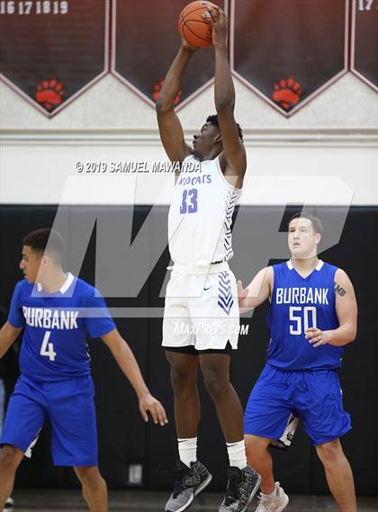 Thumbnail 1 in Burbank vs Windward (Wolverine invitational) photogallery.