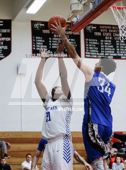 Thumbnail 2 in Burbank vs Windward (Wolverine invitational) photogallery.