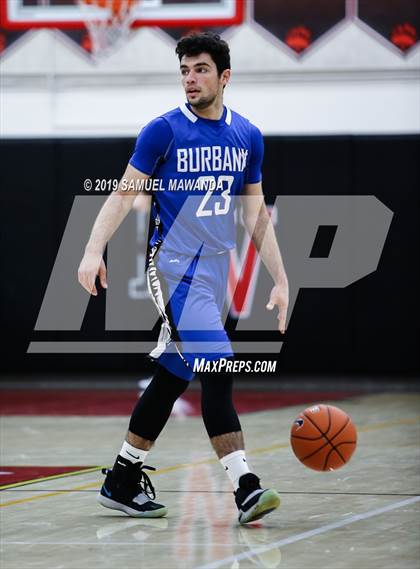 Thumbnail 3 in Burbank vs Windward (Wolverine invitational) photogallery.