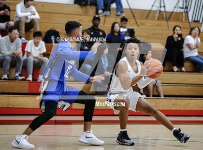 Thumbnail 2 in Burbank vs Windward (Wolverine invitational) photogallery.