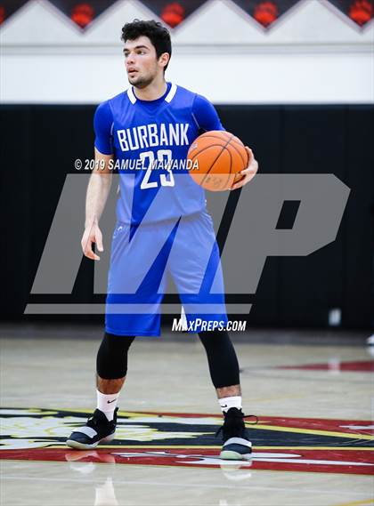 Thumbnail 2 in Burbank vs Windward (Wolverine invitational) photogallery.