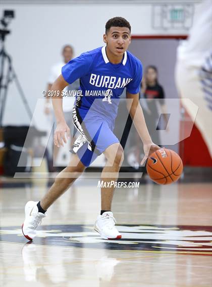 Thumbnail 1 in Burbank vs Windward (Wolverine invitational) photogallery.
