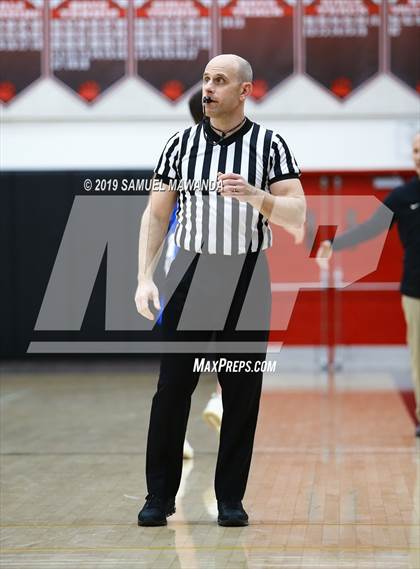 Thumbnail 2 in Burbank vs Windward (Wolverine invitational) photogallery.