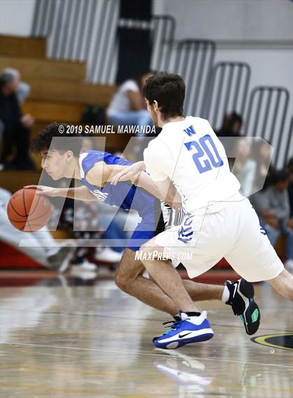 Thumbnail 2 in Burbank vs Windward (Wolverine invitational) photogallery.