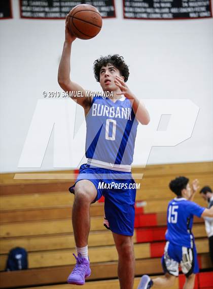 Thumbnail 3 in Burbank vs Windward (Wolverine invitational) photogallery.