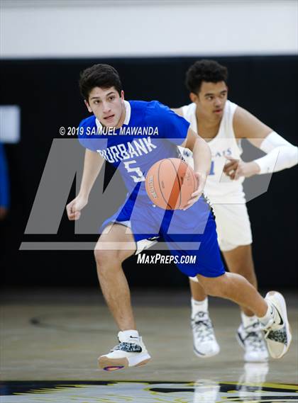 Thumbnail 1 in Burbank vs Windward (Wolverine invitational) photogallery.