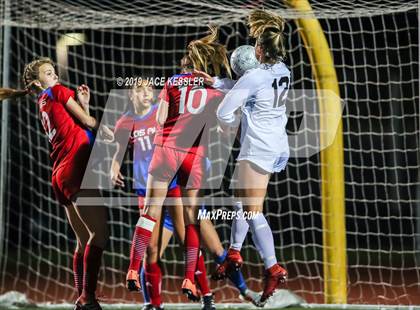 Thumbnail 2 in JSerra Catholic vs. Los Alamitos (CIFSS D1 Final) photogallery.