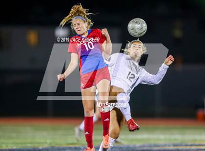Thumbnail 1 in JSerra Catholic vs. Los Alamitos (CIFSS D1 Final) photogallery.
