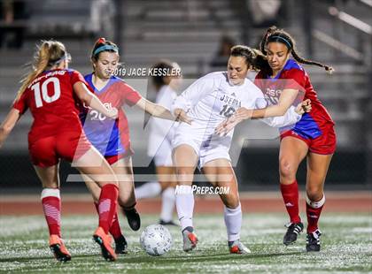 Thumbnail 3 in JSerra Catholic vs. Los Alamitos (CIFSS D1 Final) photogallery.