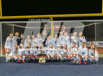 Thumbnail 3 in JSerra Catholic vs. Los Alamitos (CIFSS D1 Final) photogallery.