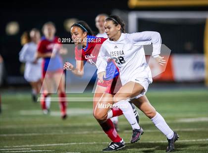 Thumbnail 2 in JSerra Catholic vs. Los Alamitos (CIFSS D1 Final) photogallery.
