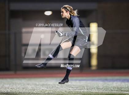 Thumbnail 3 in JSerra Catholic vs. Los Alamitos (CIFSS D1 Final) photogallery.
