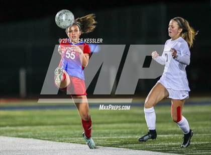 Thumbnail 2 in JSerra Catholic vs. Los Alamitos (CIFSS D1 Final) photogallery.