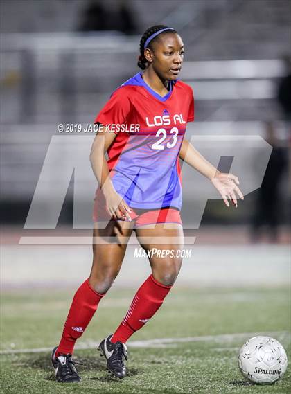 Thumbnail 3 in JSerra Catholic vs. Los Alamitos (CIFSS D1 Final) photogallery.