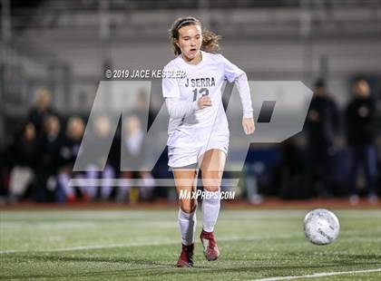Thumbnail 3 in JSerra Catholic vs. Los Alamitos (CIFSS D1 Final) photogallery.