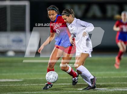 Thumbnail 3 in JSerra Catholic vs. Los Alamitos (CIFSS D1 Final) photogallery.