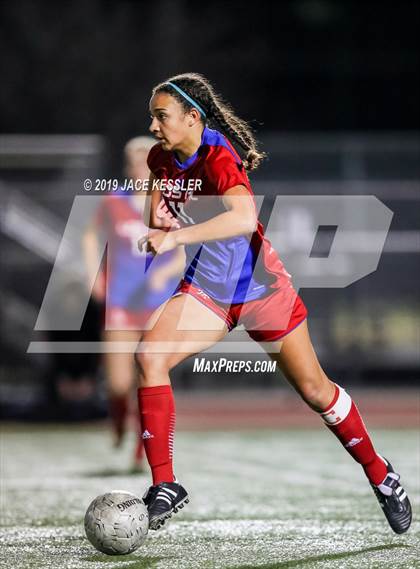 Thumbnail 3 in JSerra Catholic vs. Los Alamitos (CIFSS D1 Final) photogallery.