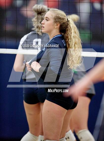 Thumbnail 1 in Bell vs V.R. Eaton (UIL 6A Bi-District Playoff) photogallery.