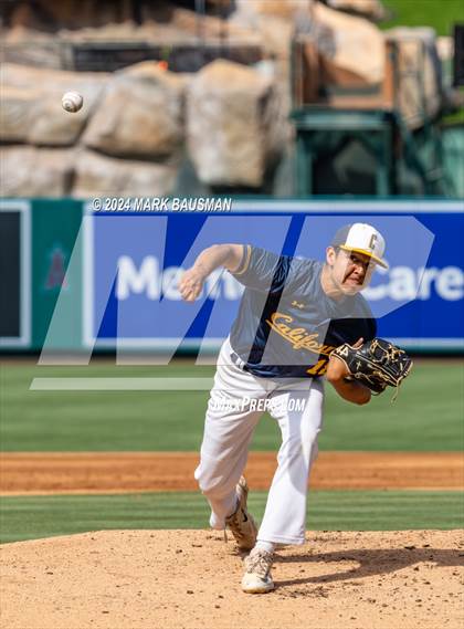 Thumbnail 2 in California vs. Segerstrom photogallery.