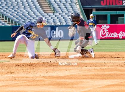 Thumbnail 3 in California vs. Segerstrom photogallery.