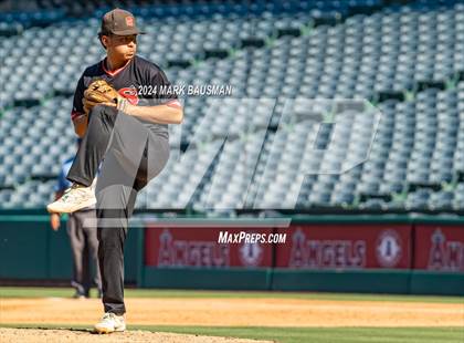 Thumbnail 3 in California vs. Segerstrom photogallery.