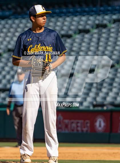 Thumbnail 1 in California vs. Segerstrom photogallery.