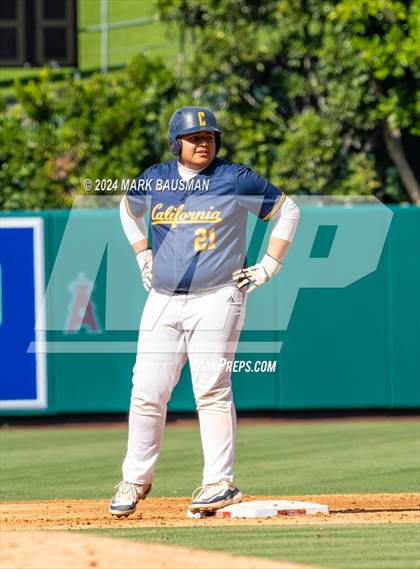 Thumbnail 3 in California vs. Segerstrom photogallery.