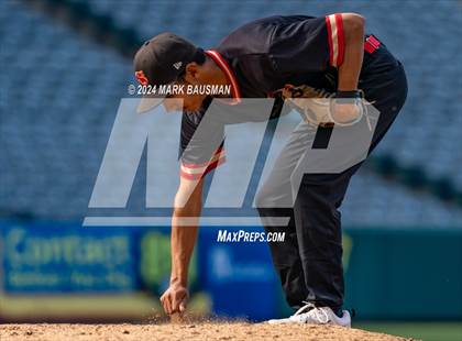 Thumbnail 3 in California vs. Segerstrom photogallery.
