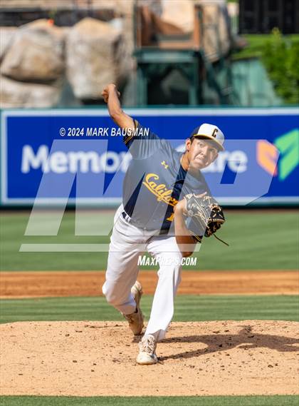 Thumbnail 3 in California vs. Segerstrom photogallery.