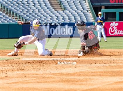 Thumbnail 2 in California vs. Segerstrom photogallery.
