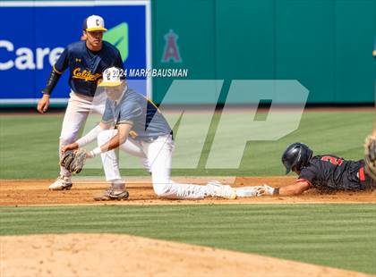 Thumbnail 2 in California vs. Segerstrom photogallery.