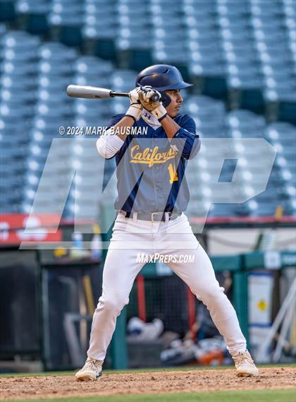 Thumbnail 1 in California vs. Segerstrom photogallery.