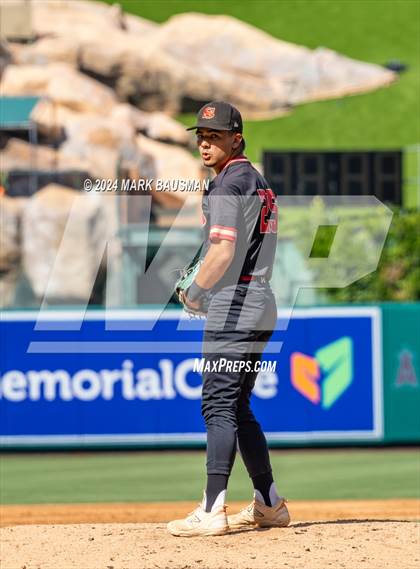 Thumbnail 1 in California vs. Segerstrom photogallery.