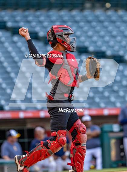 Thumbnail 2 in California vs. Segerstrom photogallery.