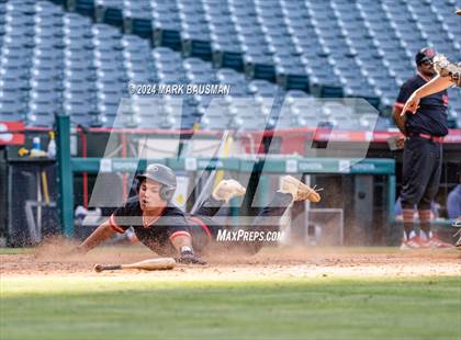 Thumbnail 2 in California vs. Segerstrom photogallery.