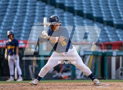 Thumbnail 2 in California vs. Segerstrom photogallery.