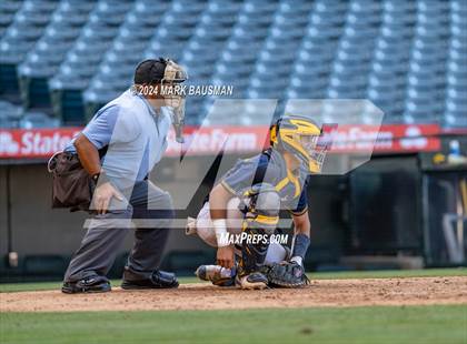 Thumbnail 3 in California vs. Segerstrom photogallery.