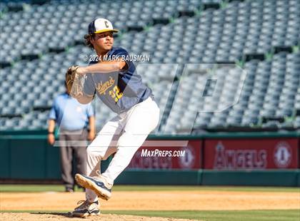 Thumbnail 1 in California vs. Segerstrom photogallery.