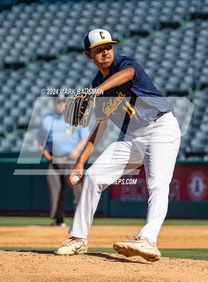 Thumbnail 2 in California vs. Segerstrom photogallery.