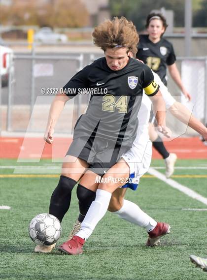 Thumbnail 2 in Queen Creek vs. Mountain View  (Coyote Classic Soccer Tournament) photogallery.