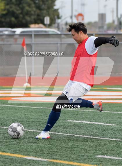 Thumbnail 2 in Queen Creek vs. Mountain View  (Coyote Classic Soccer Tournament) photogallery.