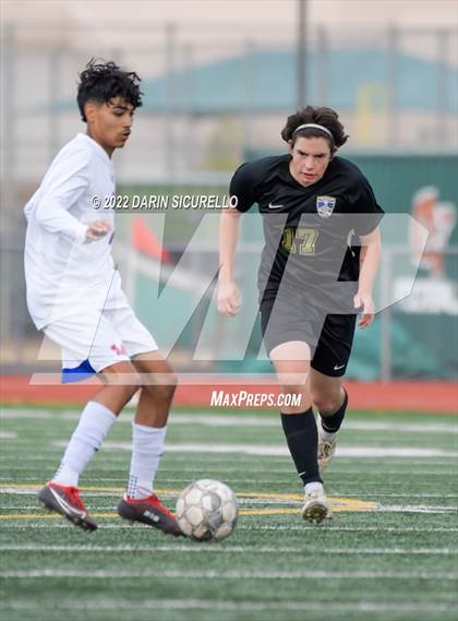 Thumbnail 1 in Queen Creek vs. Mountain View  (Coyote Classic Soccer Tournament) photogallery.